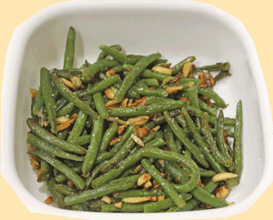 cooked green beans with almonds